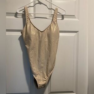 Swimsuit/One Piece